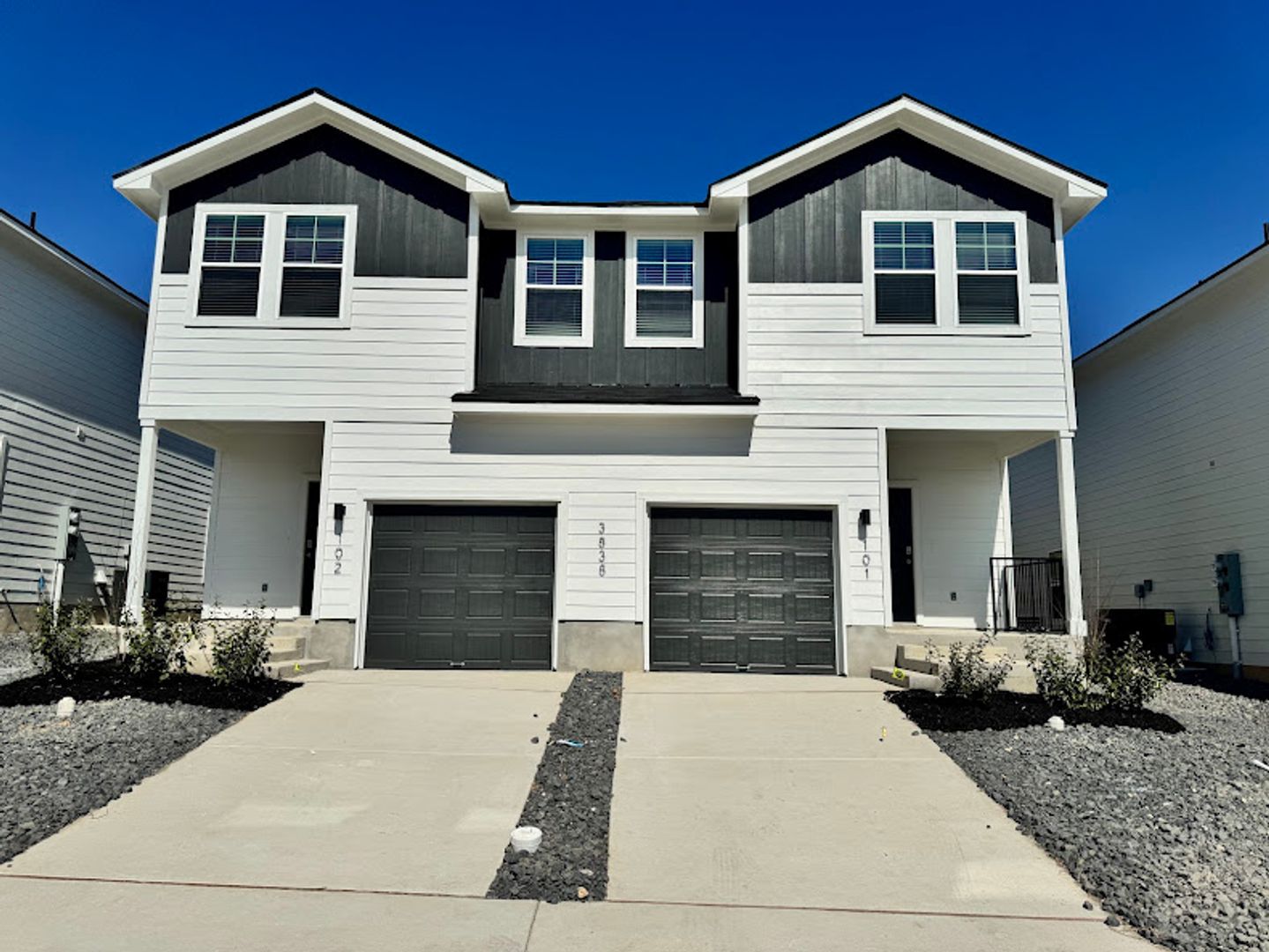 St Hedwig Multiplex: 3838 Abbott Pass, Unit 101