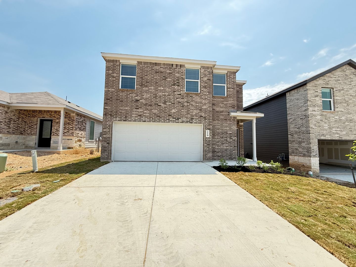 New Braunfels House: 219 Flathead