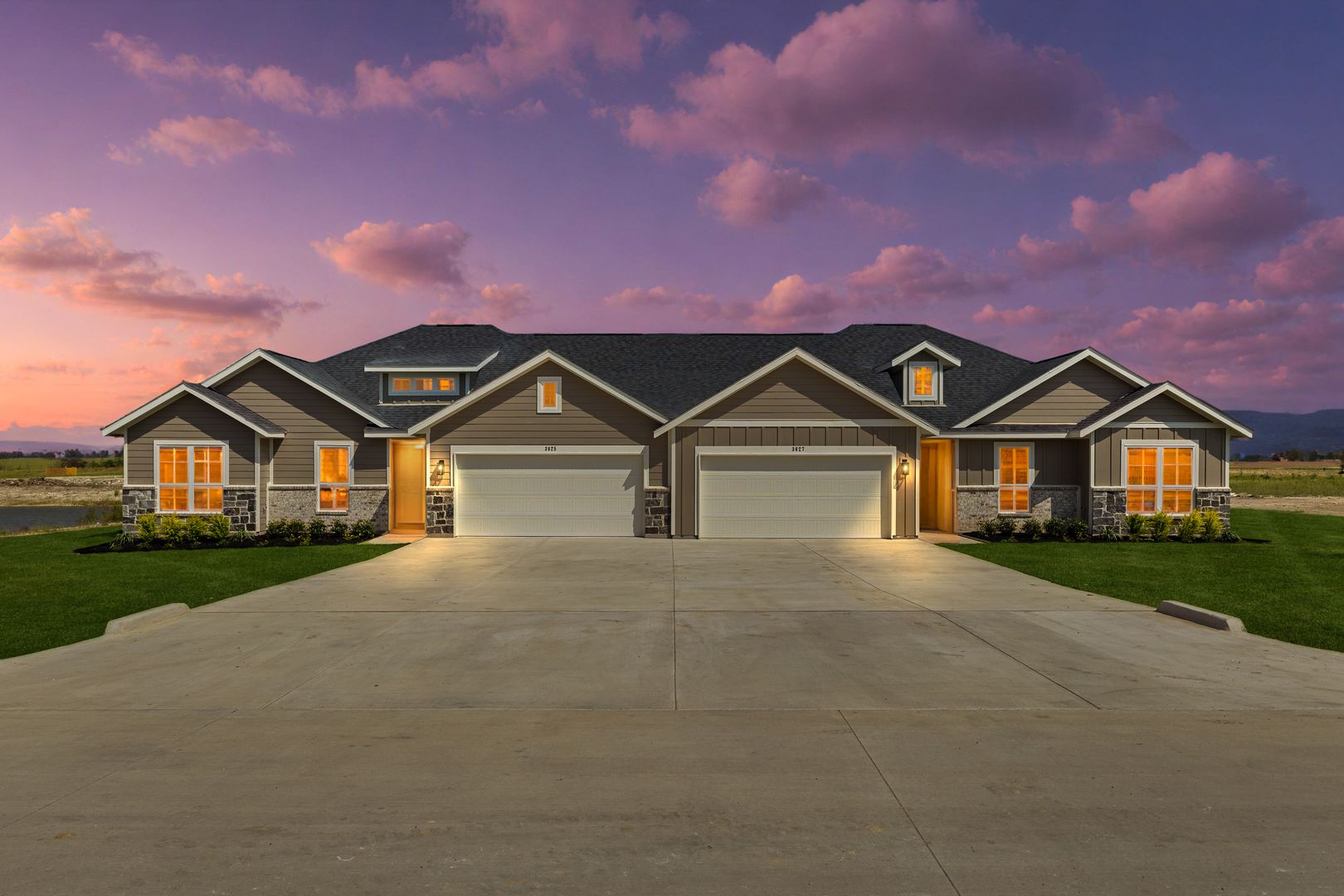 Midlothian Apartment: 6600-6602 Florence Dr