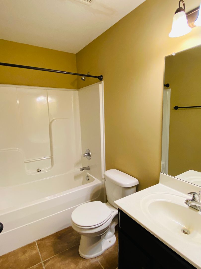 Clarksville Townhome: 1725 Thistlewood  Dr