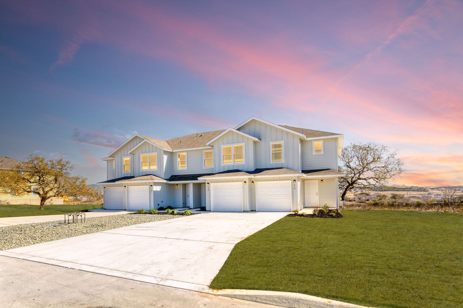 San Antonio Townhome: 448 Abigail Alley