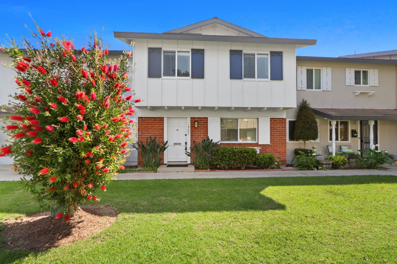 Huntington Beach Townhome: 19897 Burnley Lane