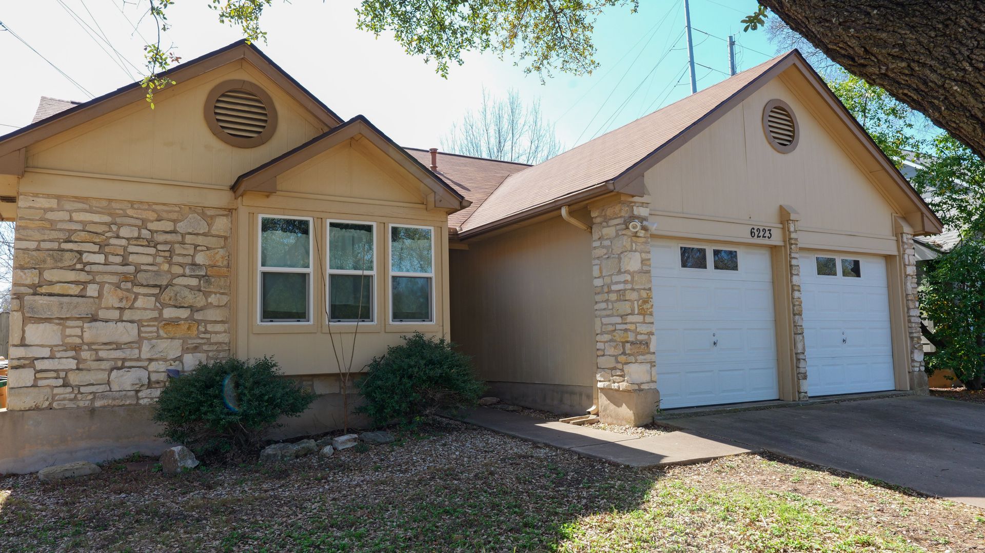 Austin House: 6223 Avery Island Ave