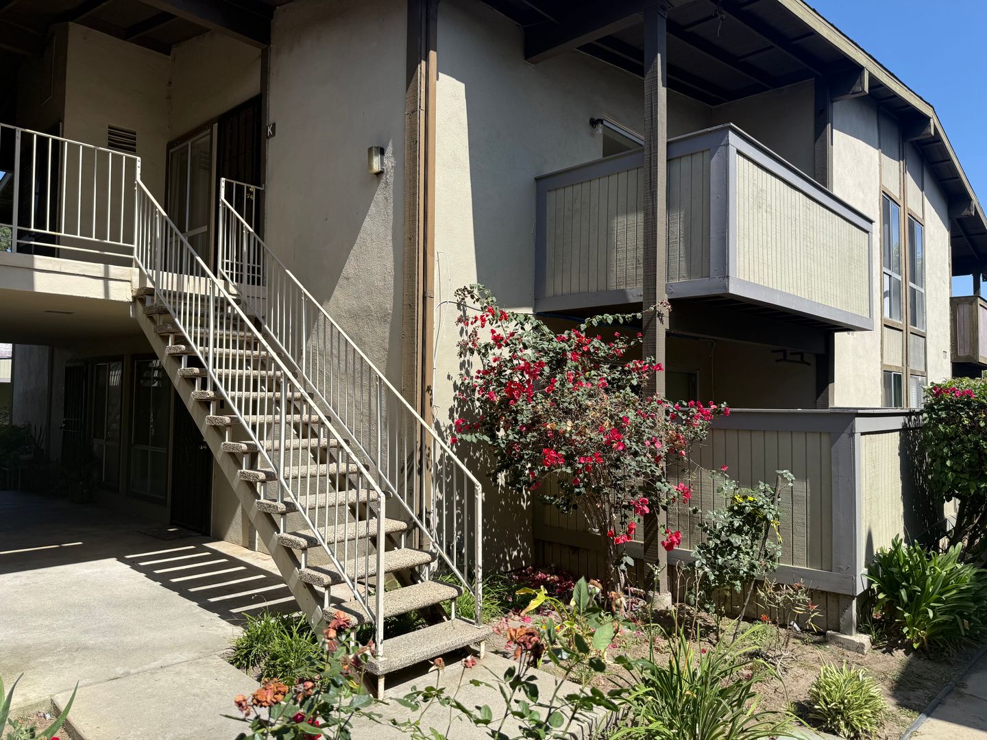 Torrance Apartment: 820 Coriander Dr