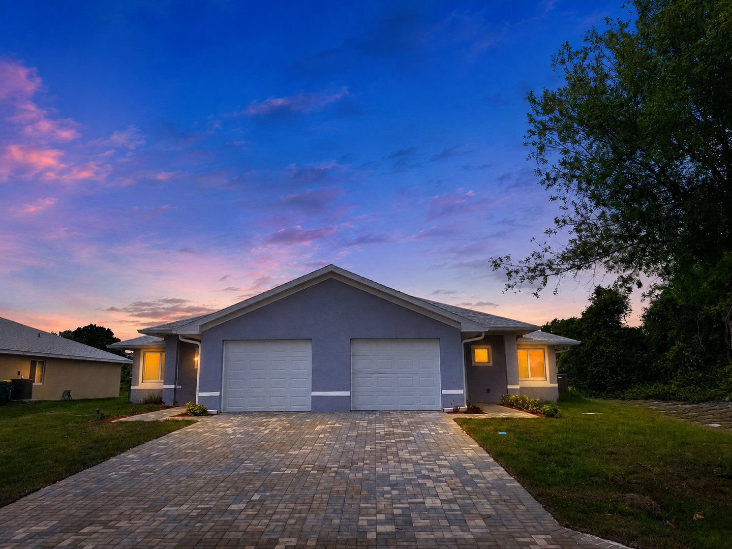 Port Charlotte Multiplex: 8527 Agate St