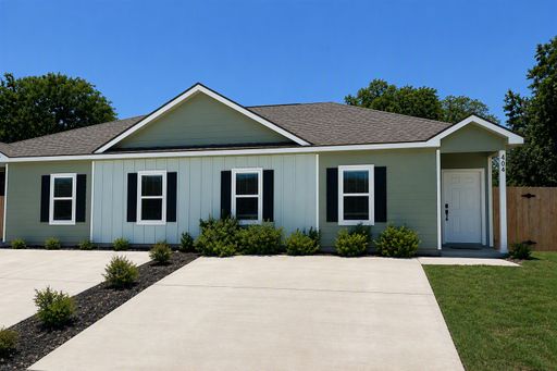 Luxury Duplex in Seguin! – photo 1