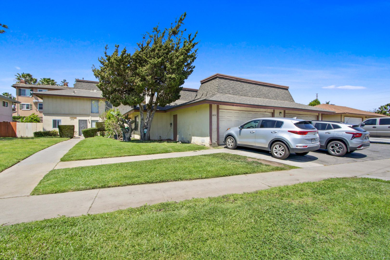 Tustin Condo: 14561 Del Amo Ave