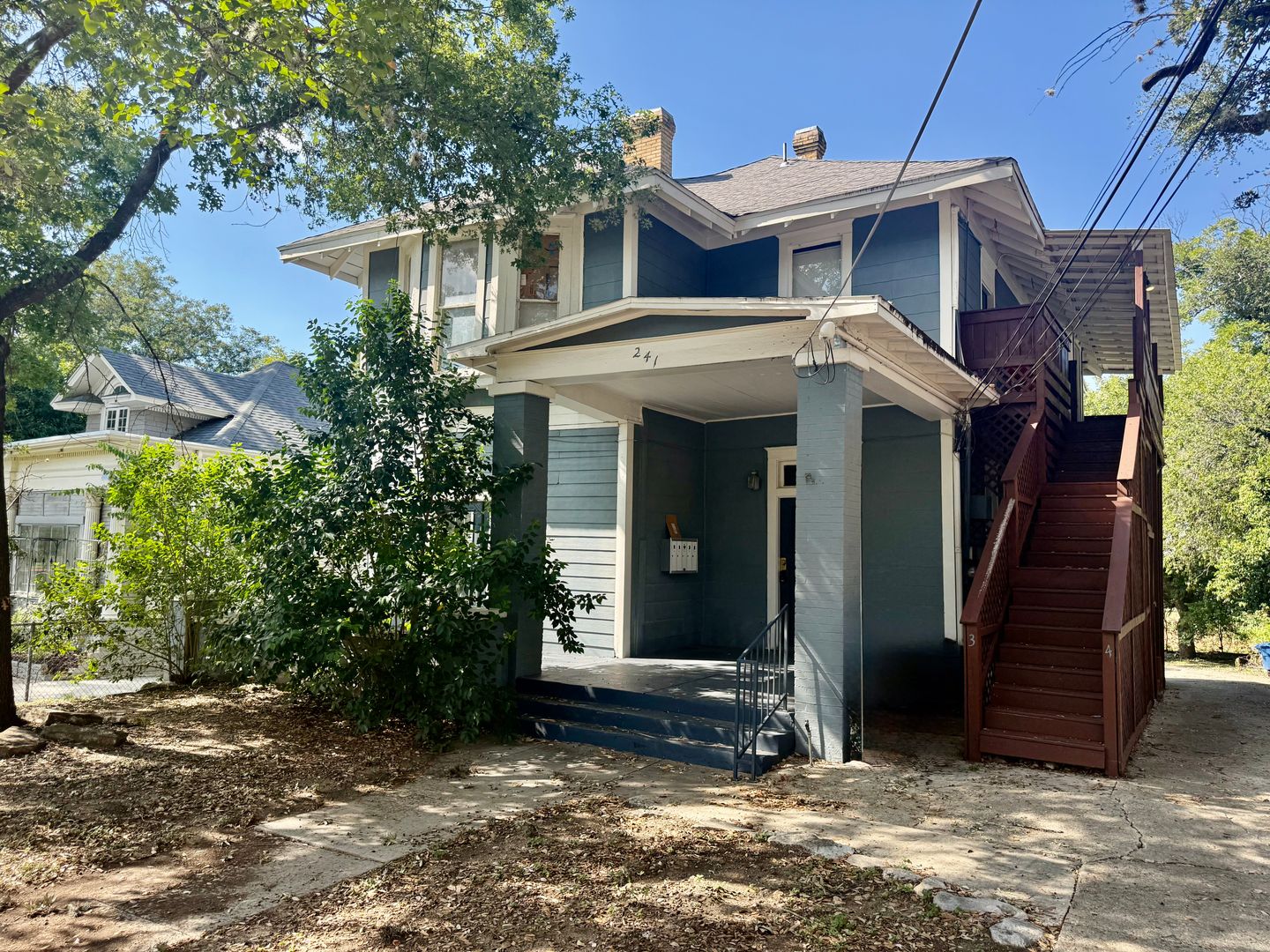 San Antonio Apartment: 241 Post Ave