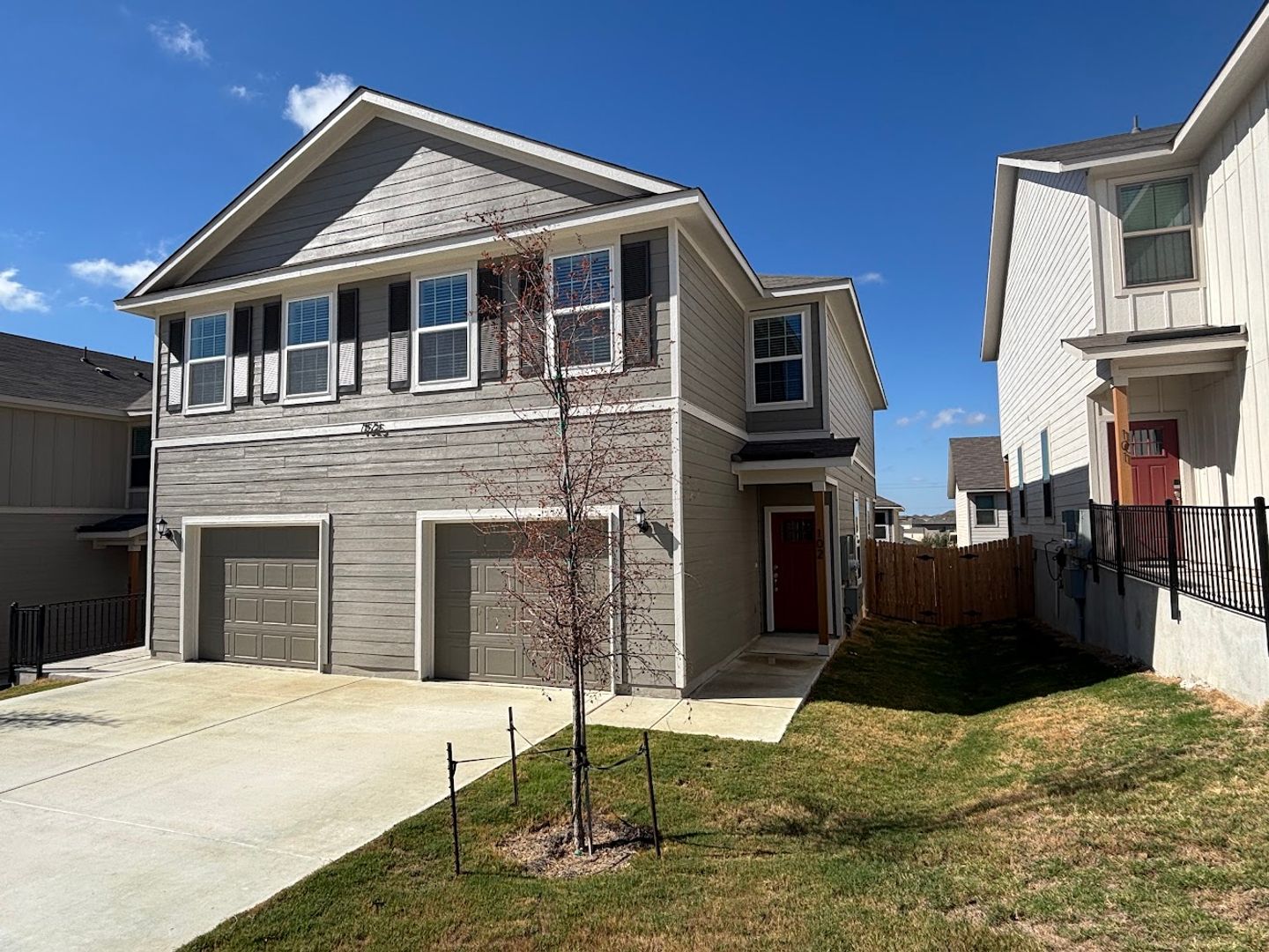 San Antonio Multiplex: 7525 Briarwood Pass  Unit 102