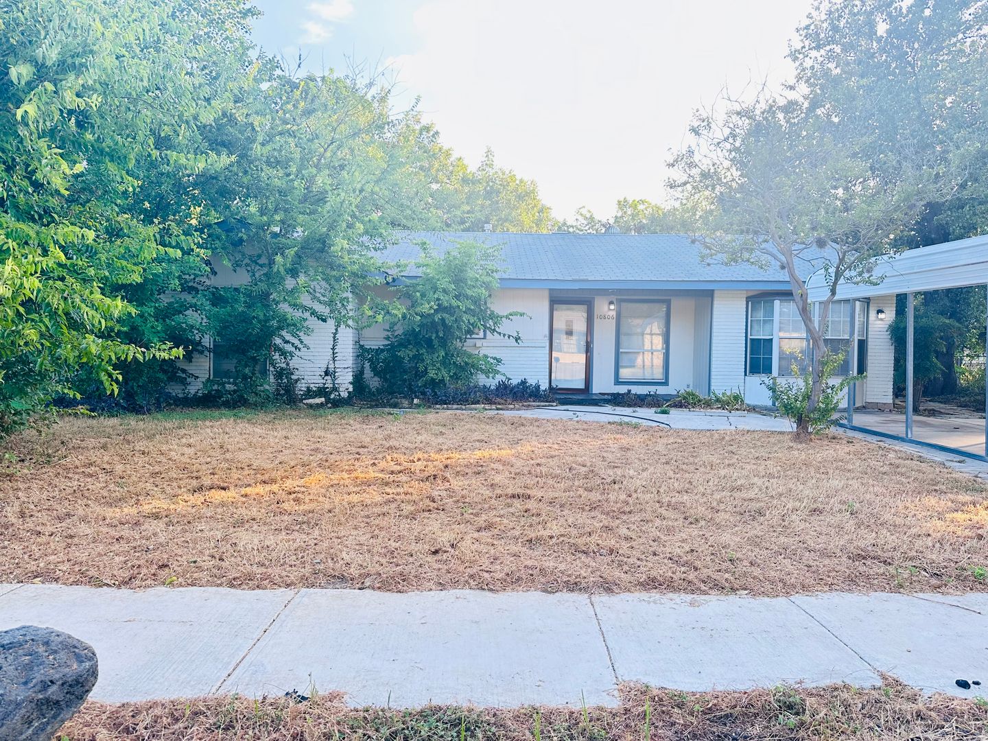 San Antonio House: 10806 Lazy Oaks Dr