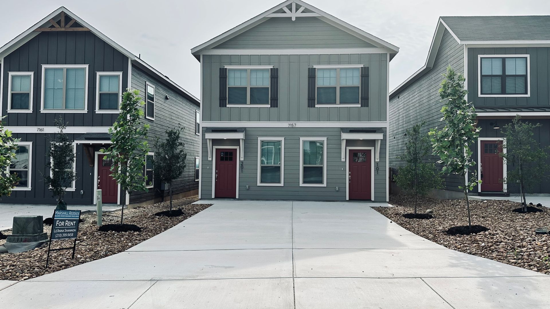 San Antonio Multiplex: 7157 Magnolia Creek