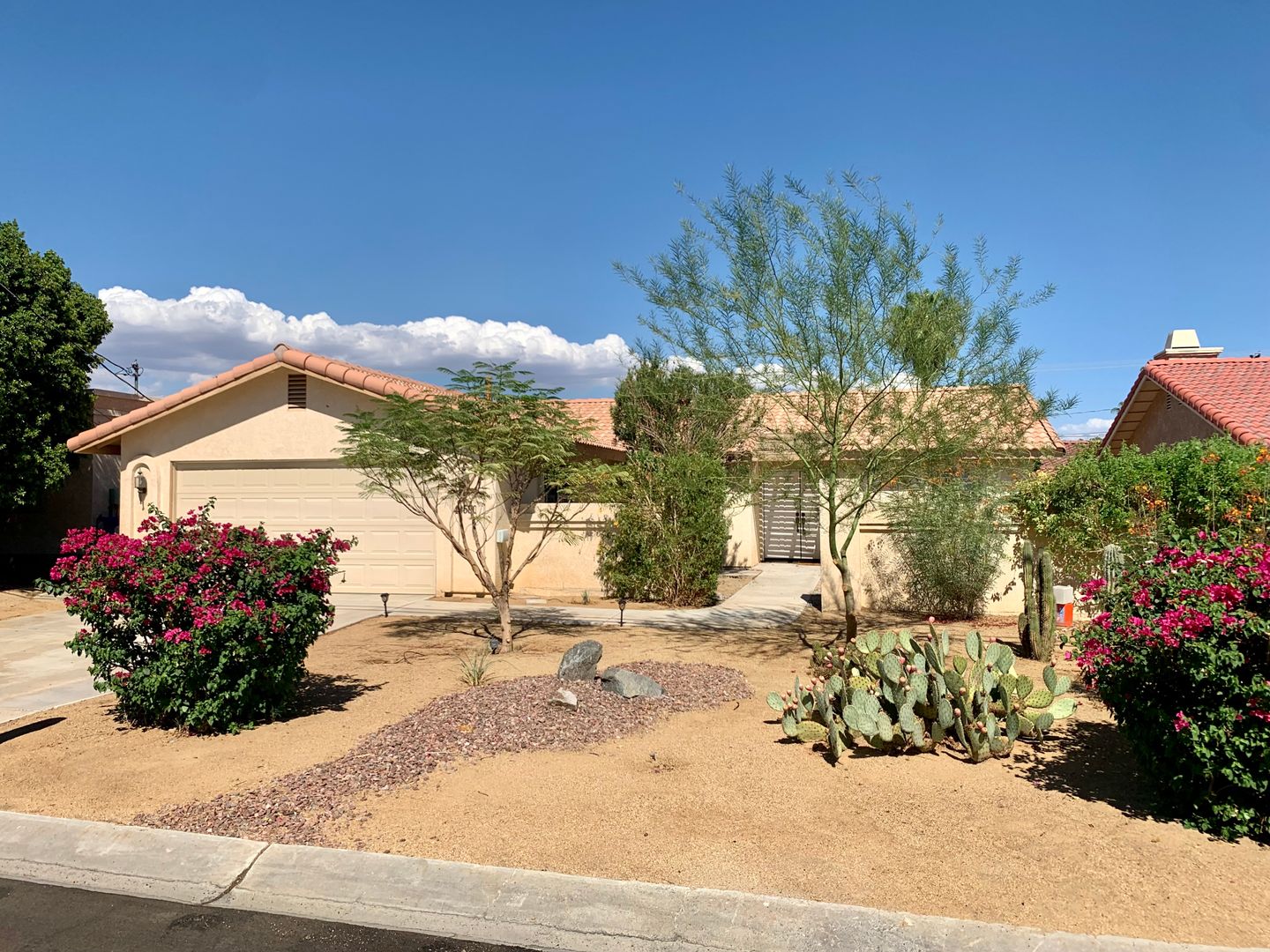 Palm Desert House: 43580 Texas Ave