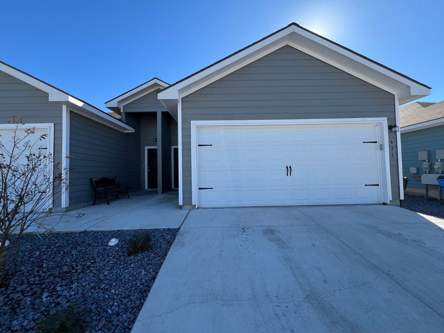 Seguin Multiplex: 621 Ashers Place