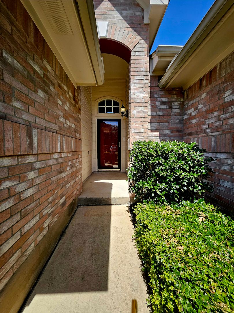 Cedar Park House: 1408 Brighton Bend Ln