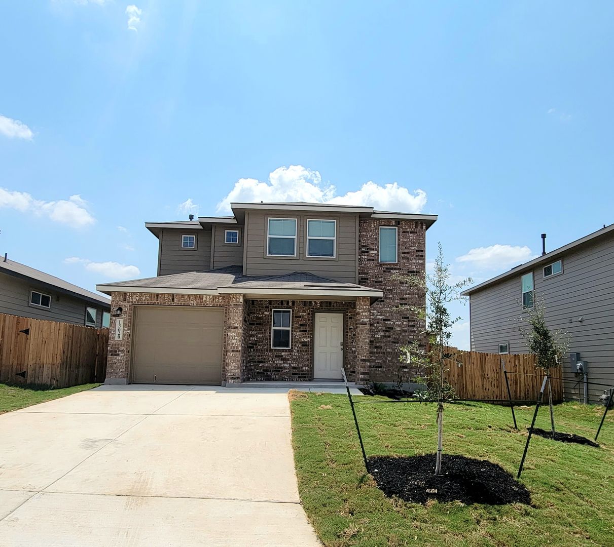 San Antonio House: 13620 Whisper Crossing