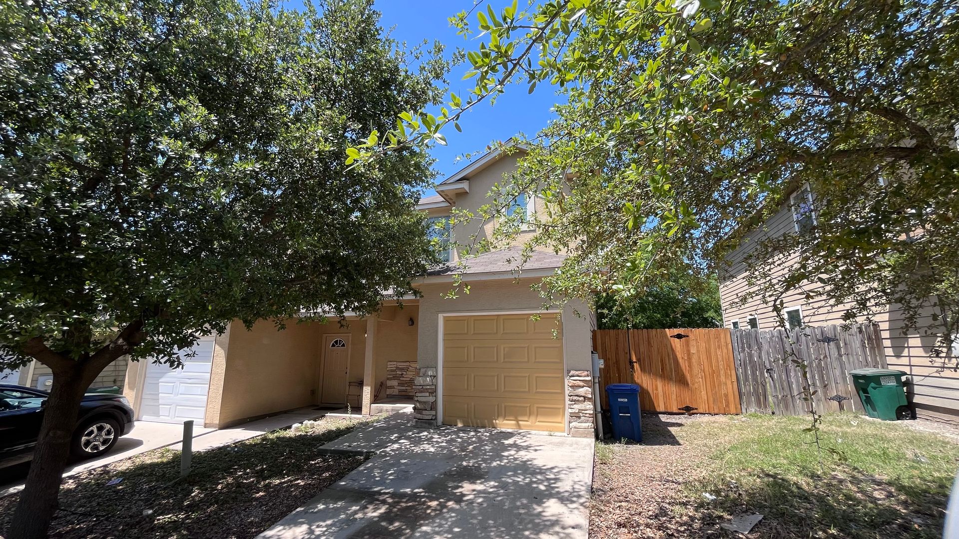 San Antonio Townhome: 5107-5109 Flipper Dr