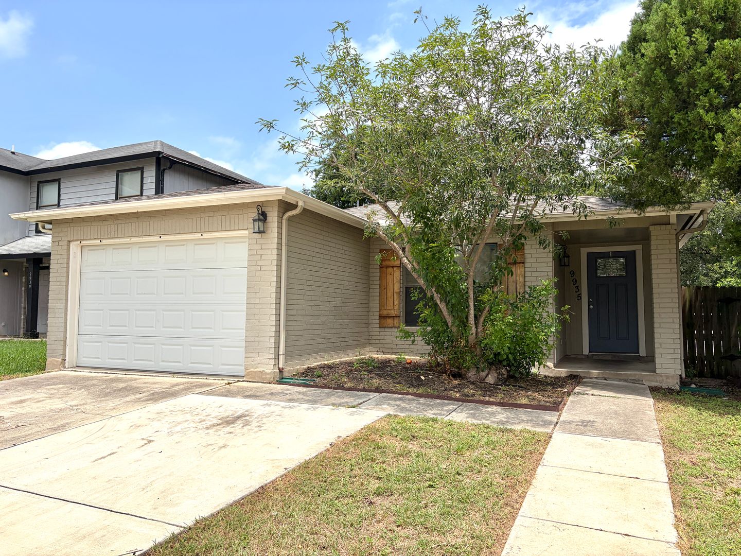 San Antonio House: 9935 Misty Plain Dr