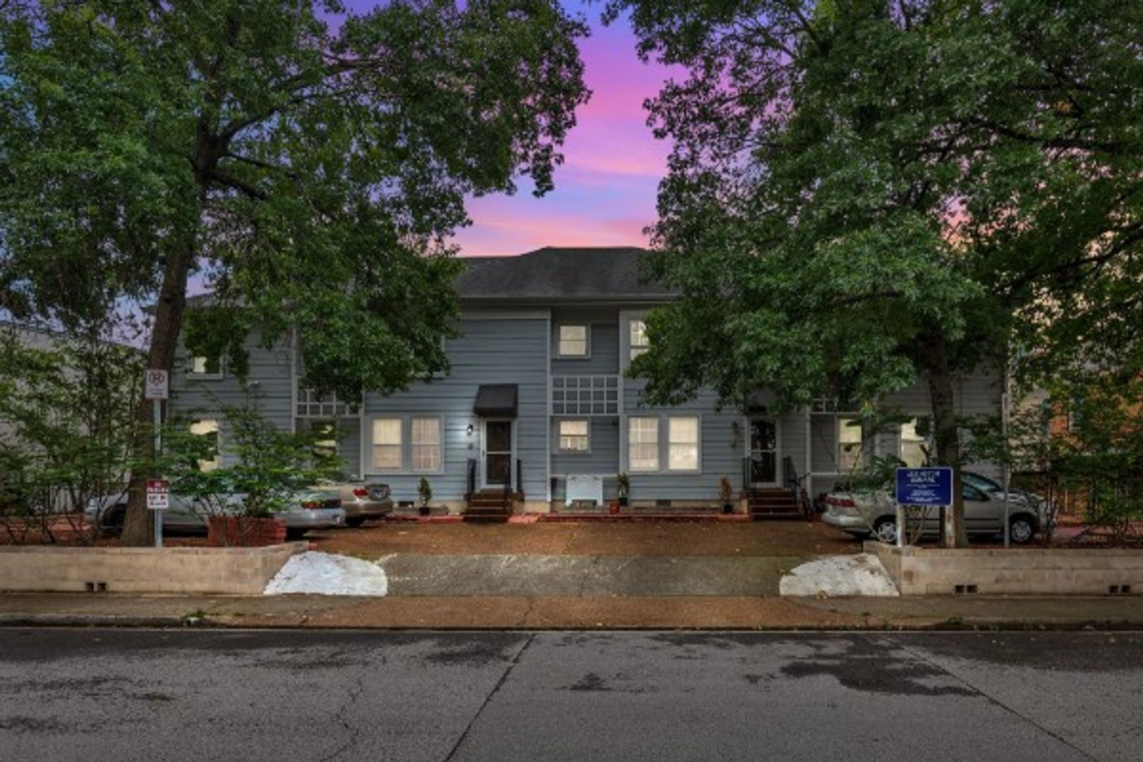 Nashville House: 2135 Acklen Ave.