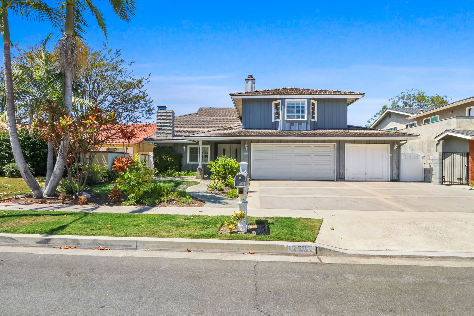 Tustin House: 17691 Anglin Ln