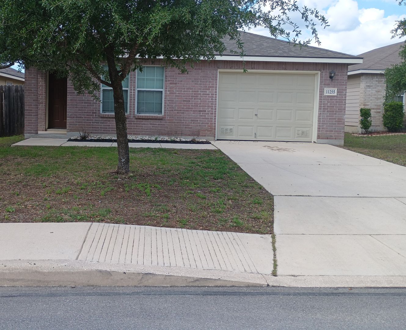 San Antonio House: 11255 Dublin Woods