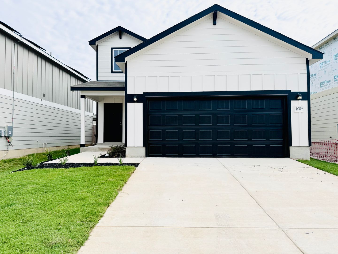 Seguin House: 4089 Lily Glade Ln