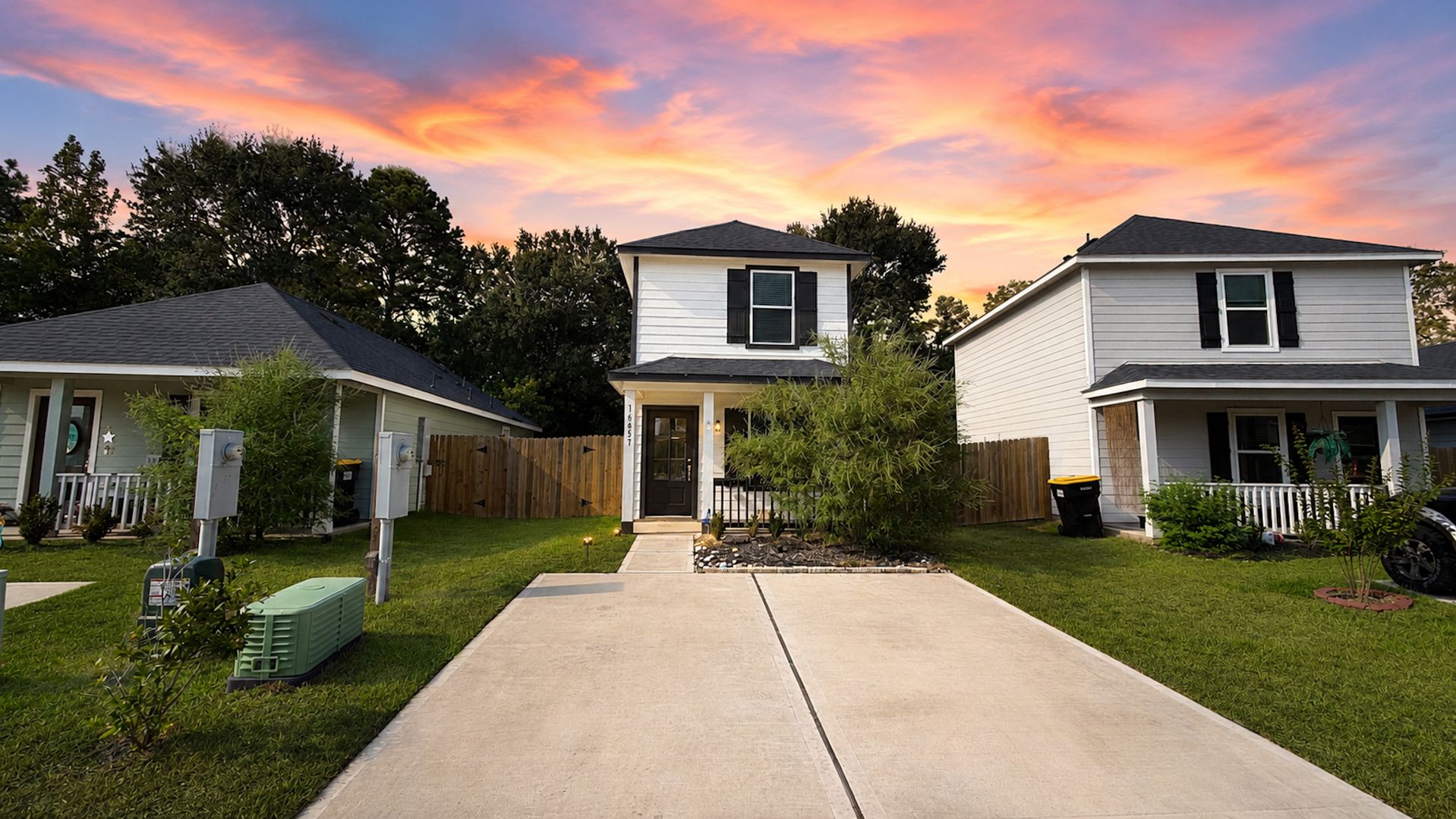 Conroe House: 16451 Jasmine Marie Pl
