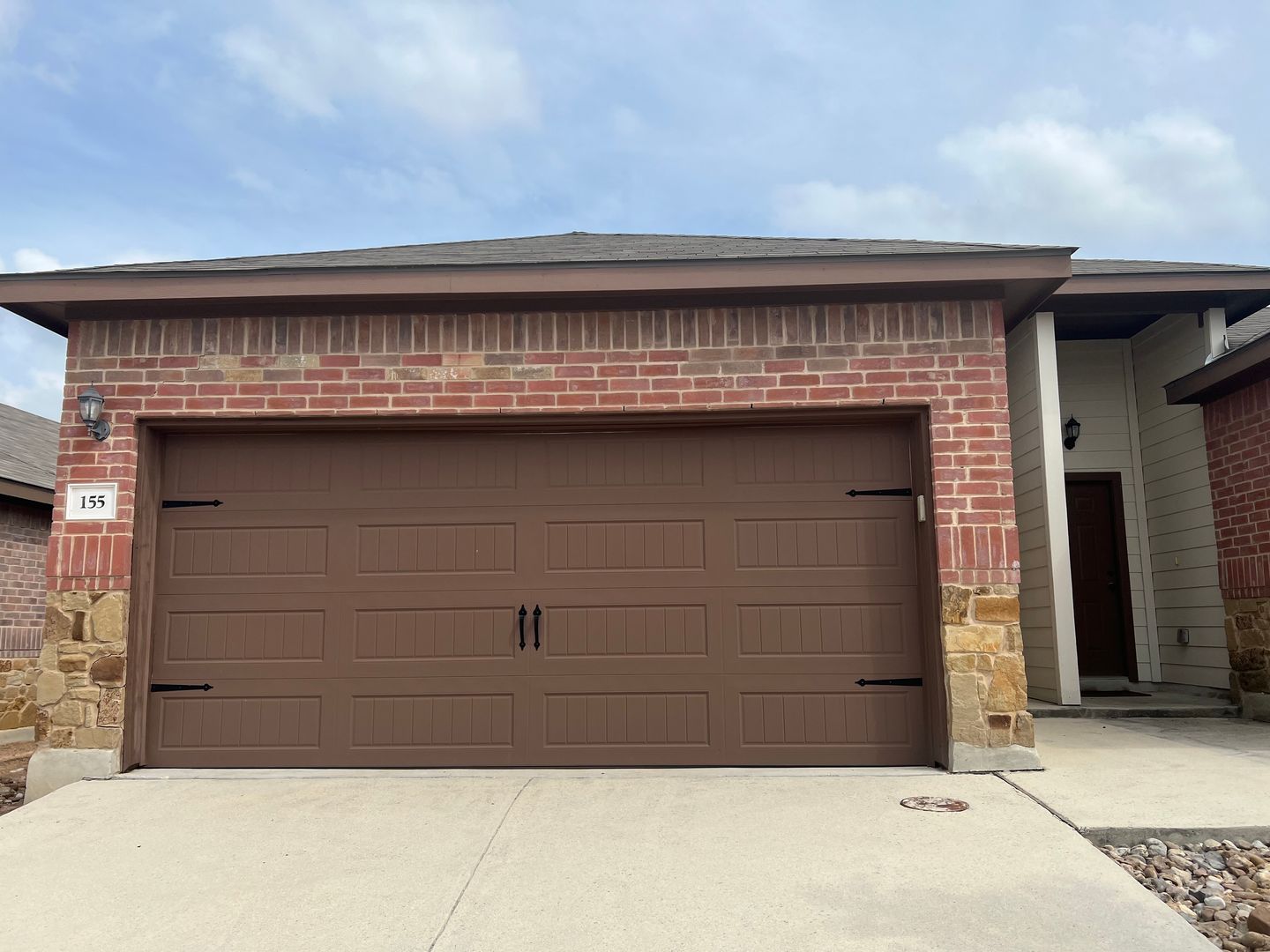 New Braunfels Multiplex: 155 Joanne Cv