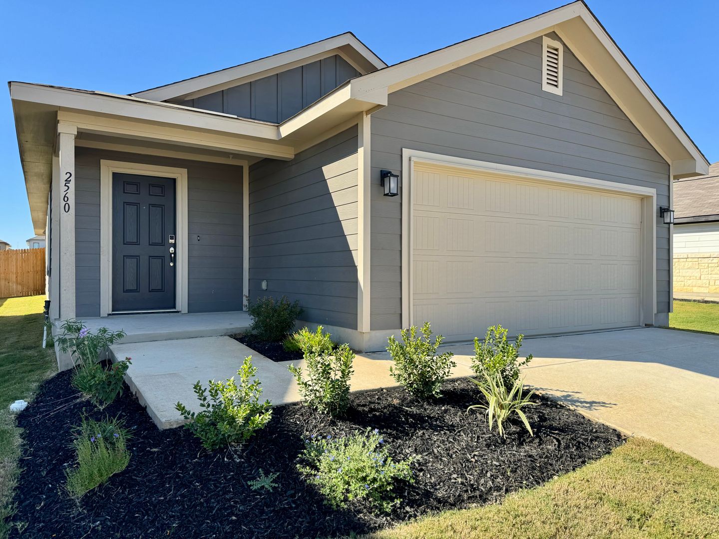 Seguin House: 2560 Solon Lane