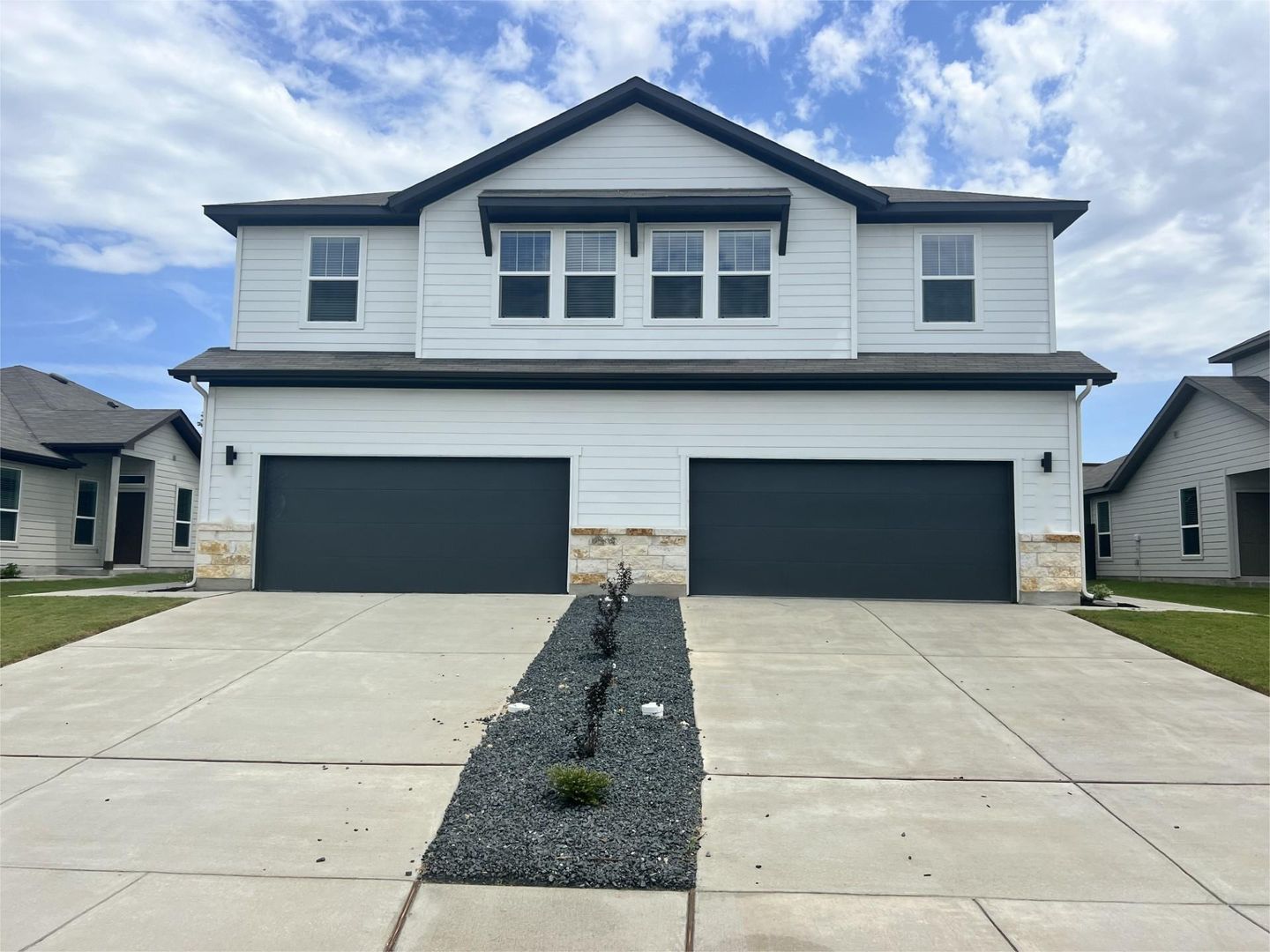 Buda Multiplex: 796 Staglin Street Unit A