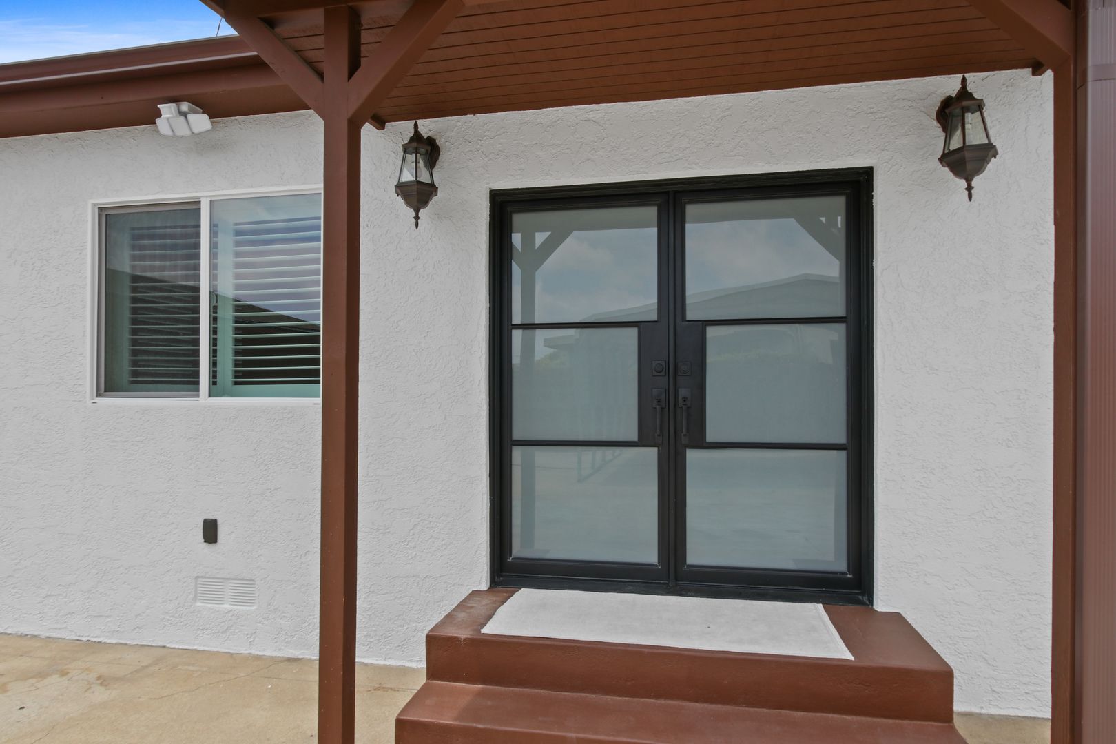 Inglewood Townhome: 536 Short St