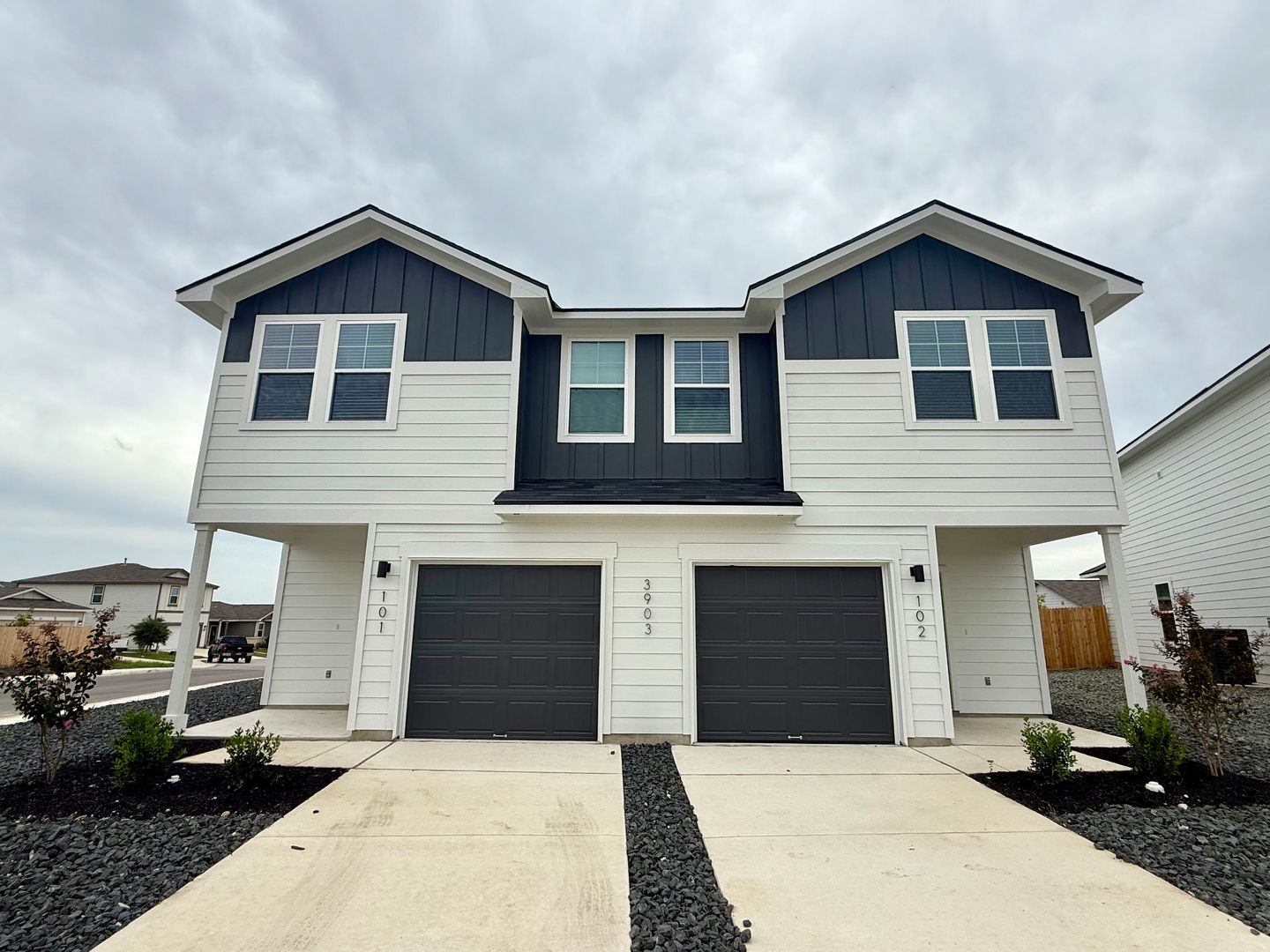 St. Hedwig Townhome: 3903 Abbott Pass St. Unit 102