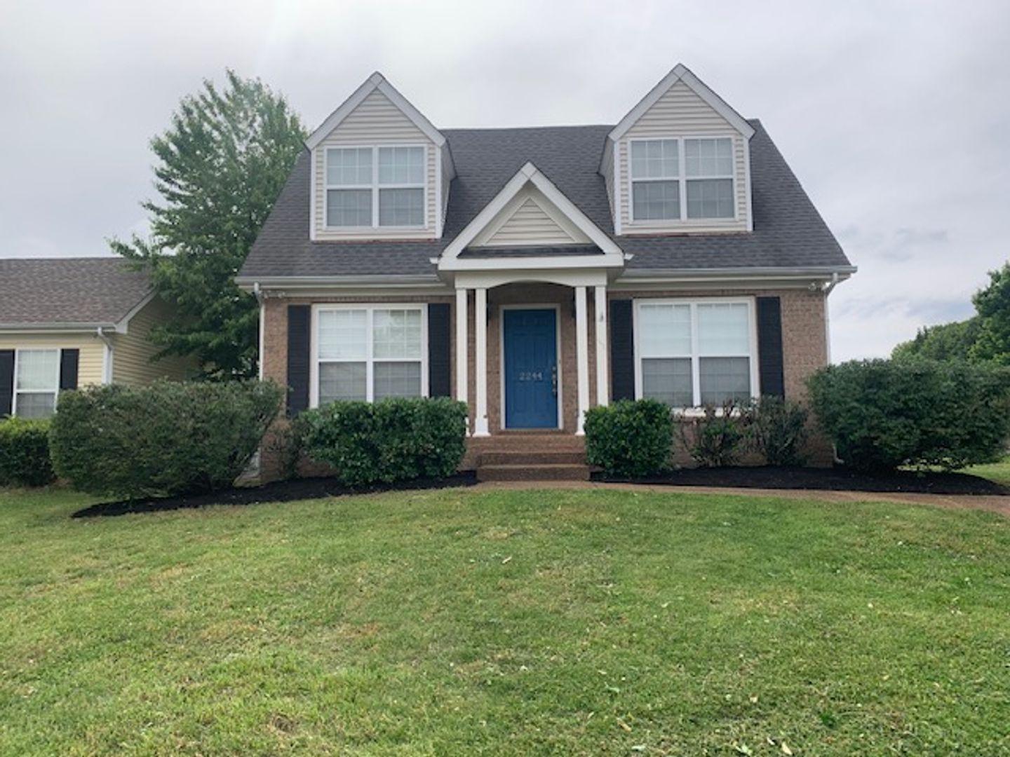 Spring Hill House: 2244 Dewey Dr.
