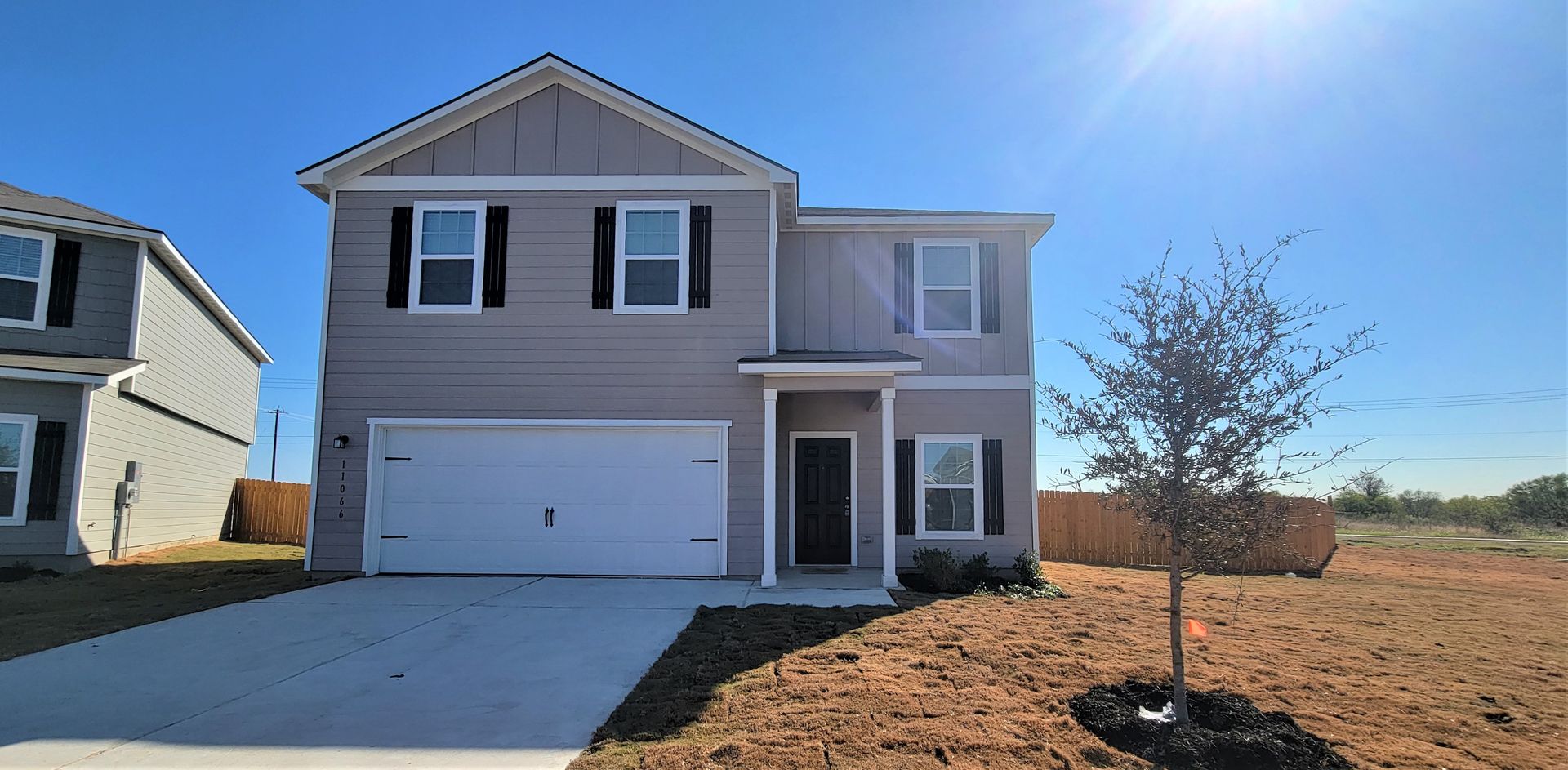 Converse House: 11066 Eyelet Harbor