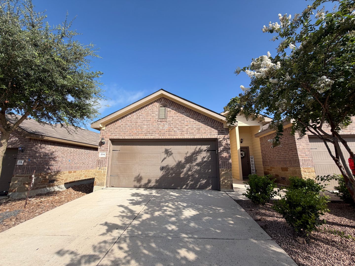 New Braunfels Multiplex: 204 Kaspar Way