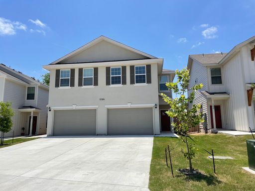 Beautiful and Clean Duplex in Gated Community 2 story 3 Beds, 2.5 Baths. 10306 Lynwood Br #101 – photo 1