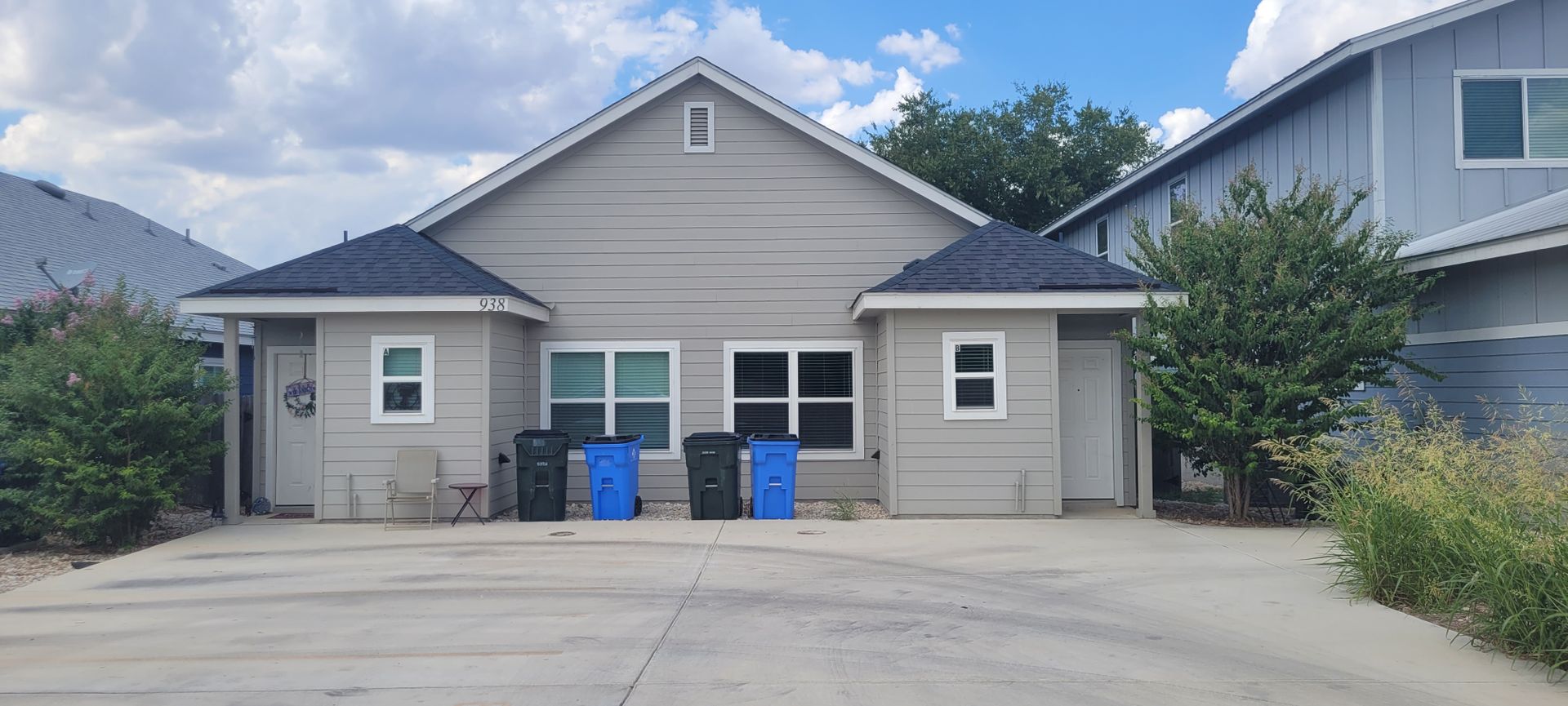 Seguin Multiplex: 938 Country Club Dr - 938 Country Club Dr Unit B