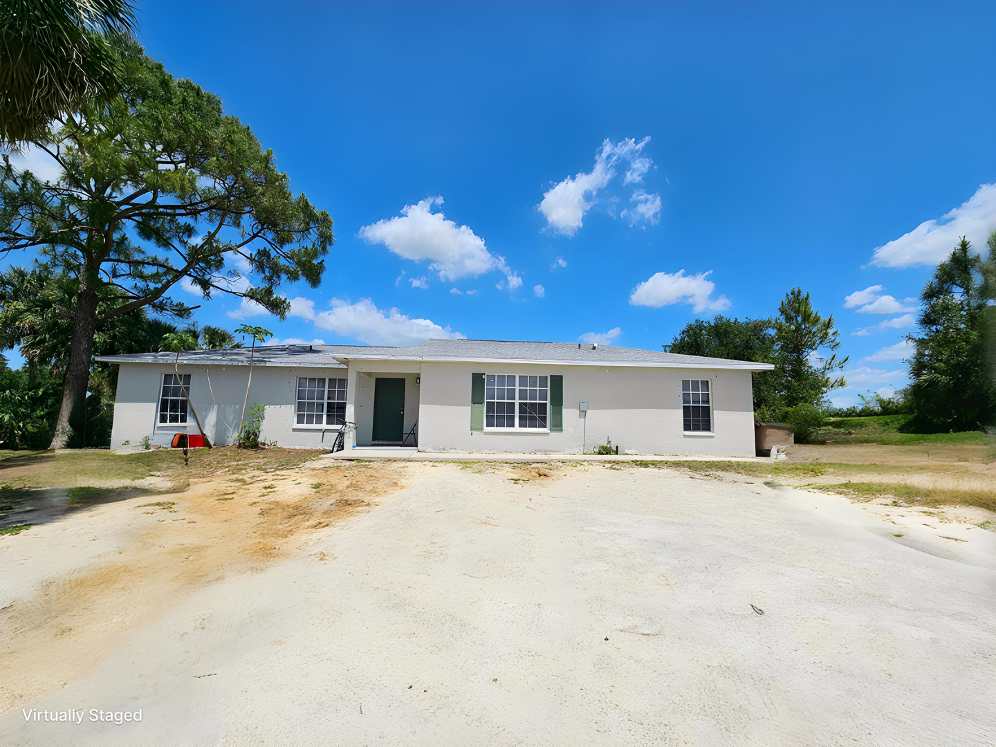 Lehigh Acres Multiplex: 4916 Leonard Blvd S