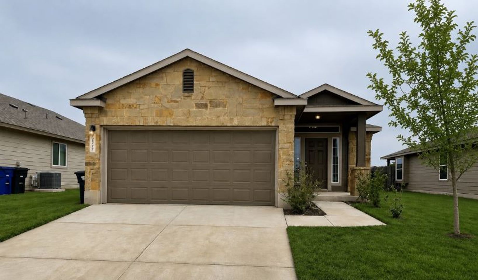 New Braunfels House: 2277 Olive Hill Dr