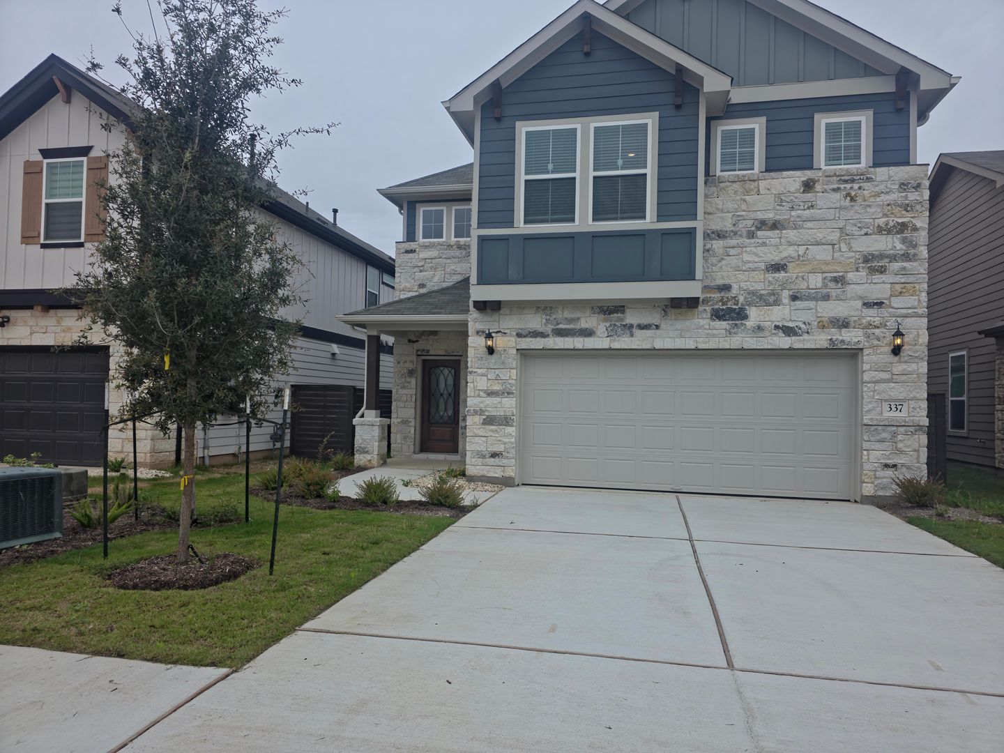 Leander House: 337 Foresail RD.