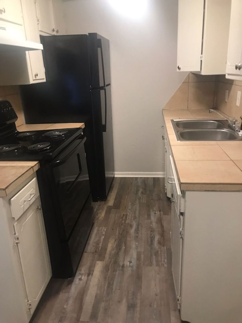 FORT SMITH Apartment: 301 NORTH 18