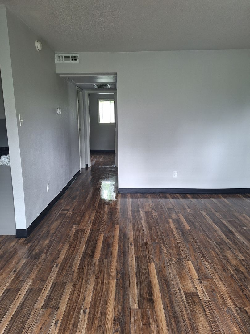 FORT SMITH Apartment: 1805-1813 South Y Street