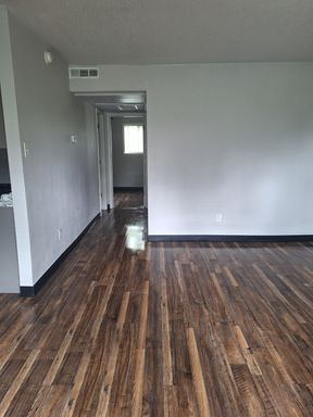 Move in Special for June! $500 to move in! – photo 1