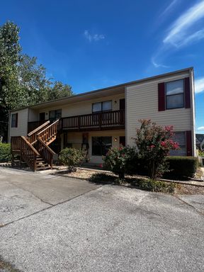 MOVE IN SPECIAL CALL NOW – photo 1