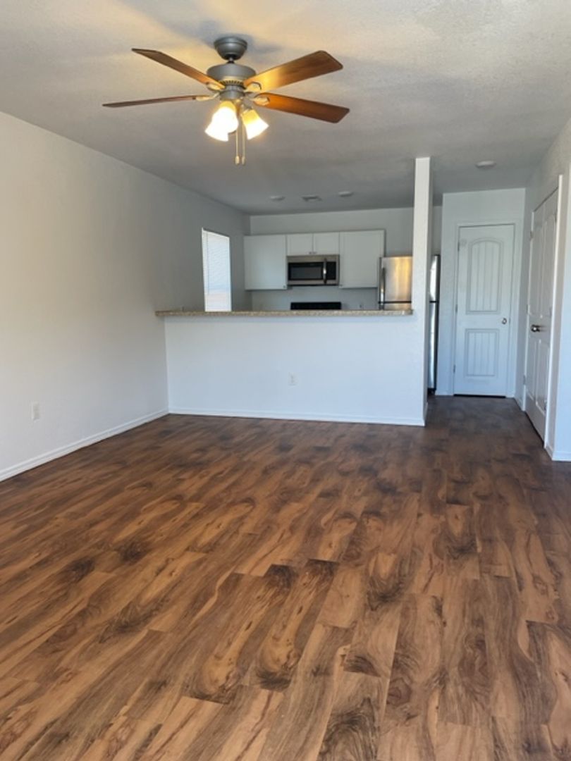 POCOLA Apartment: (200-202) HOWARD / (101 & 103) ARKANASAS STREET / (100-202) RAZORBACK WAY