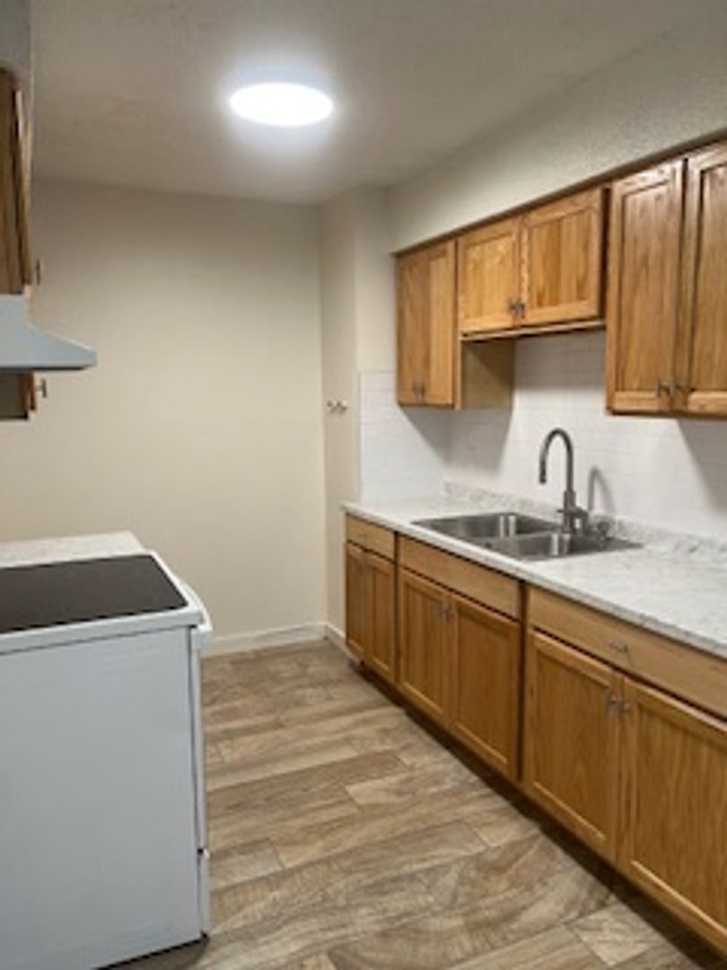 Fort Smith House: 1909 N 35th St.