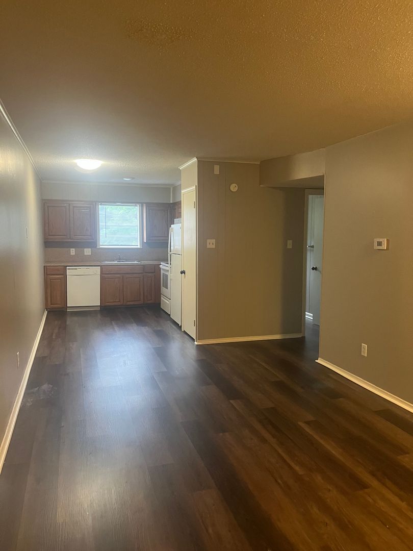 FORT SMITH Apartment: 2603 South Waldron