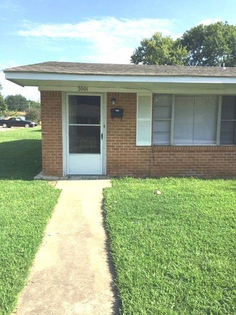 FORT SMITH Apartment: 3001-3007 S. QUINCY