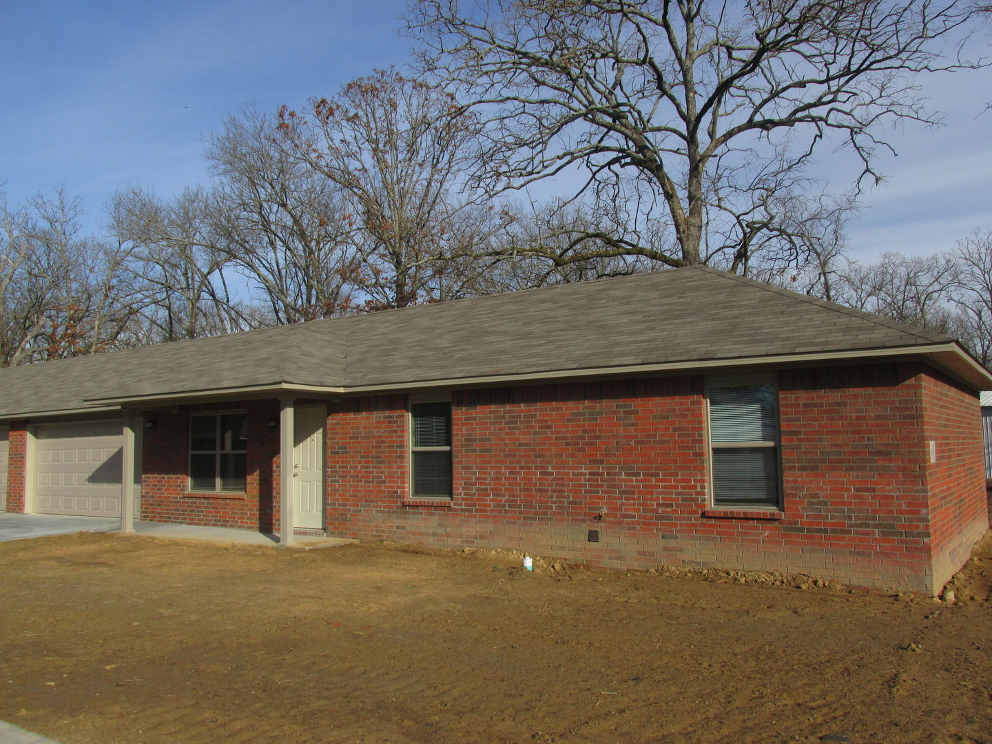Lavaca Apartment: 803 - 809