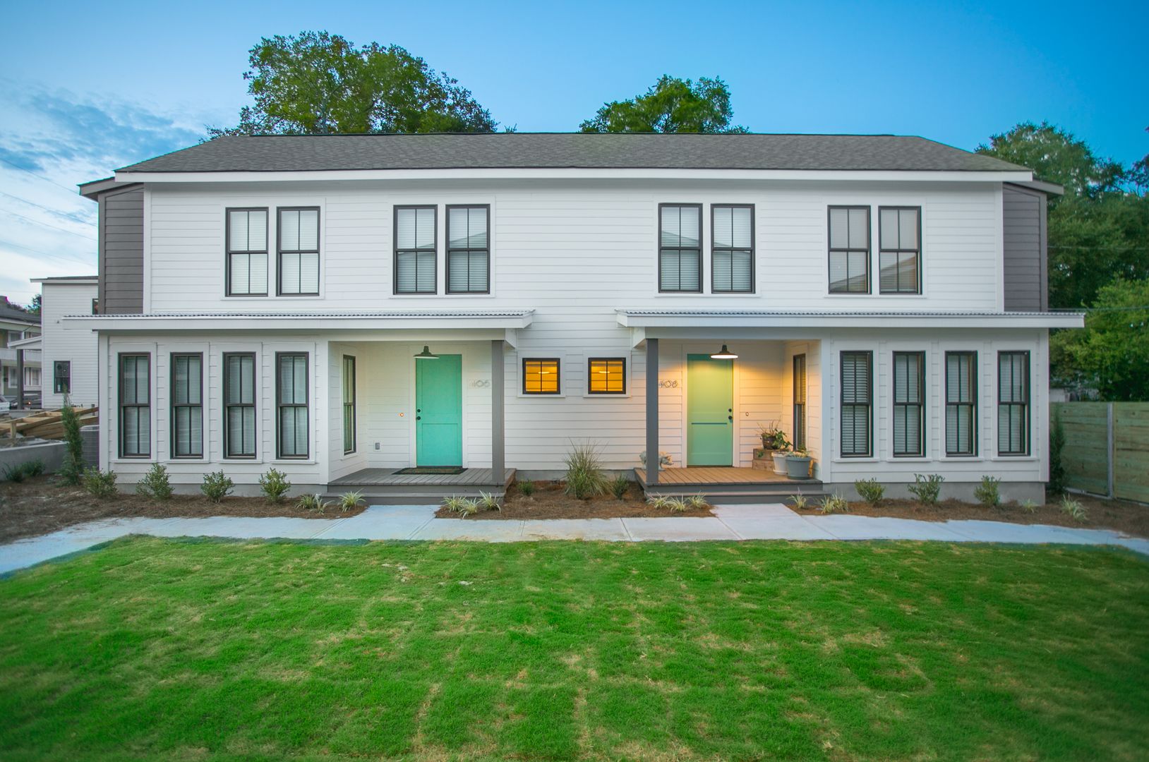 Savannah Apartment: 1716 Habersham St.