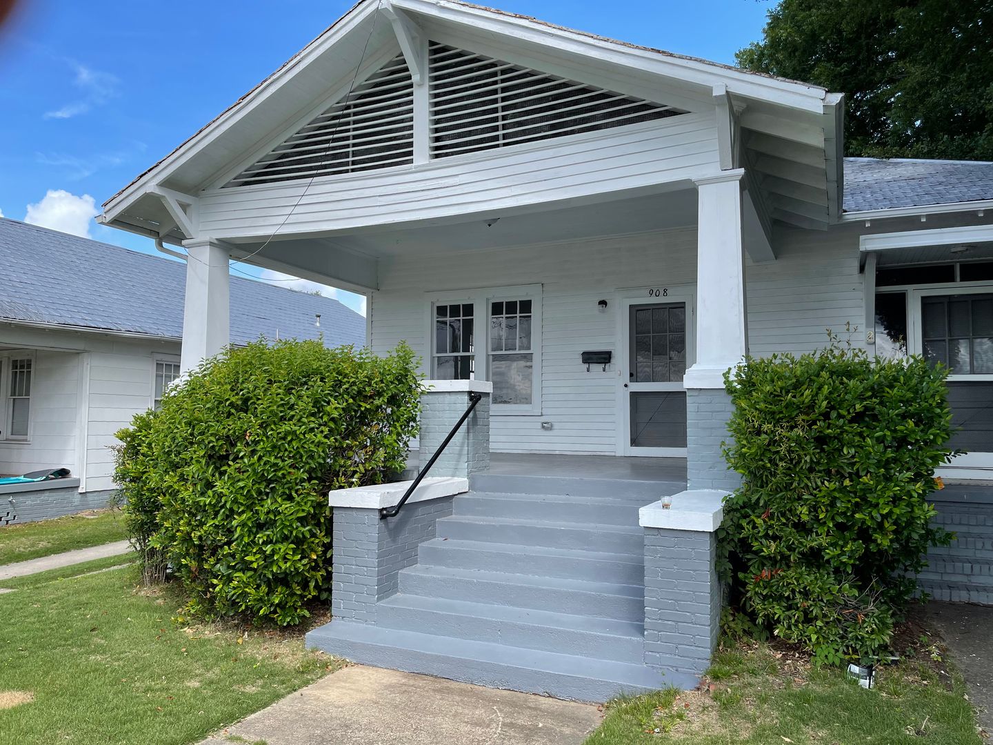 Opelika Apartment: 908 1st Avenue